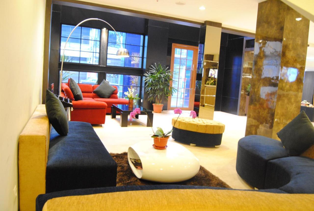 D'Best Hotel Pasar Baru Bandung Kültér fotó