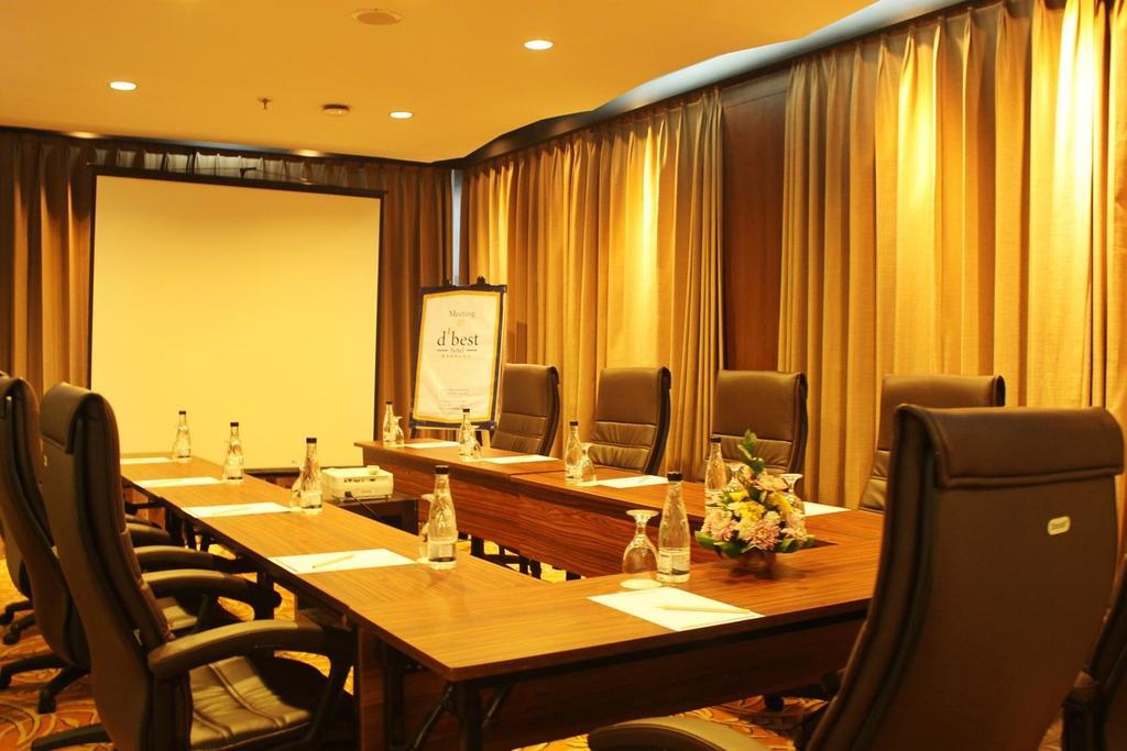 D'Best Hotel Pasar Baru Bandung Kültér fotó